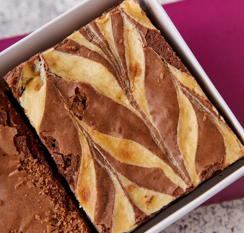 Bestseller Brownie Box of 4 - Image 3