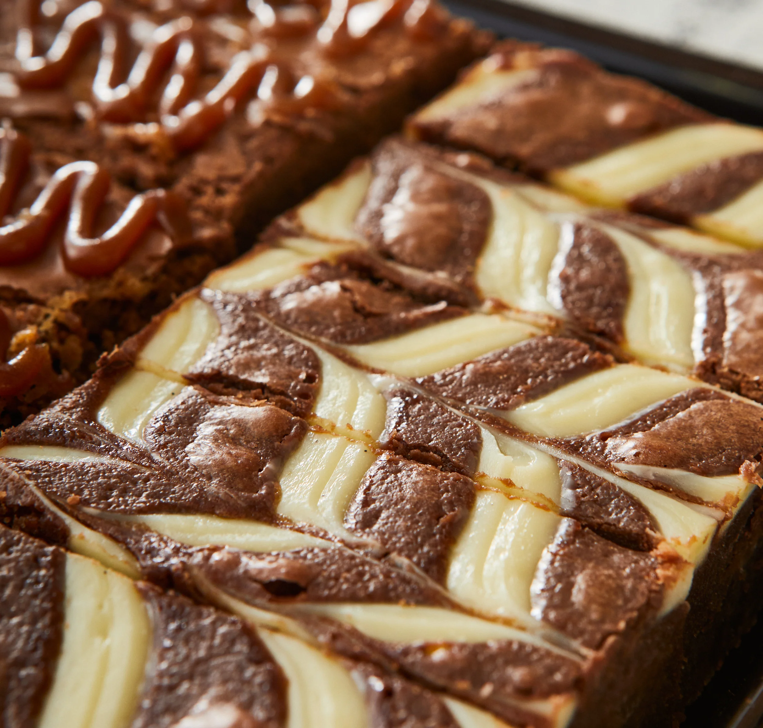 Brownie Sharing Platter of 12 - Image 3