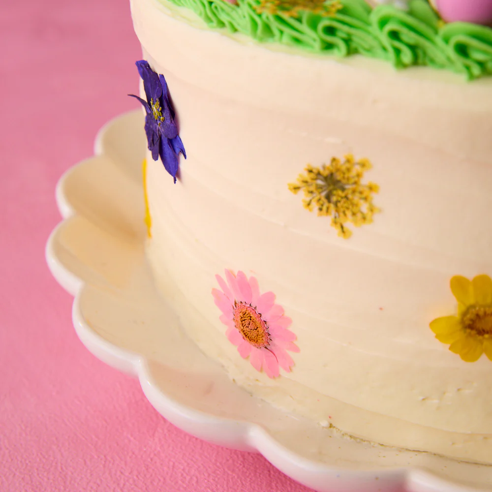 Floral Delight Easter Cake - Image 4