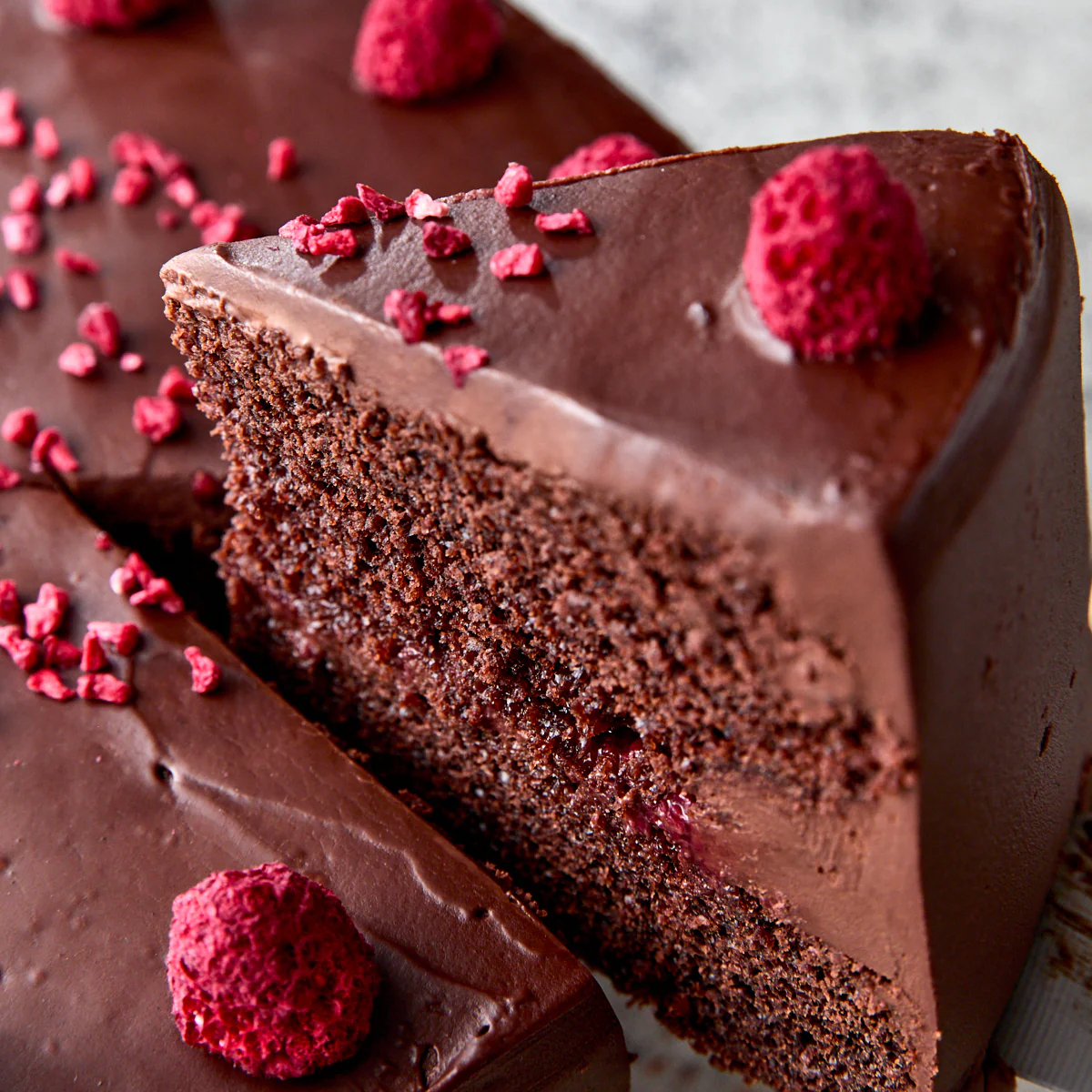 Personalised Vegan Chocolate Raspberry Velvet Cake - Image 4